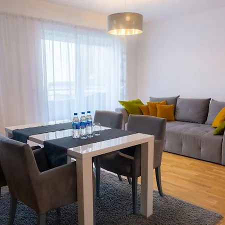 Apartment Inwentia Apartament *